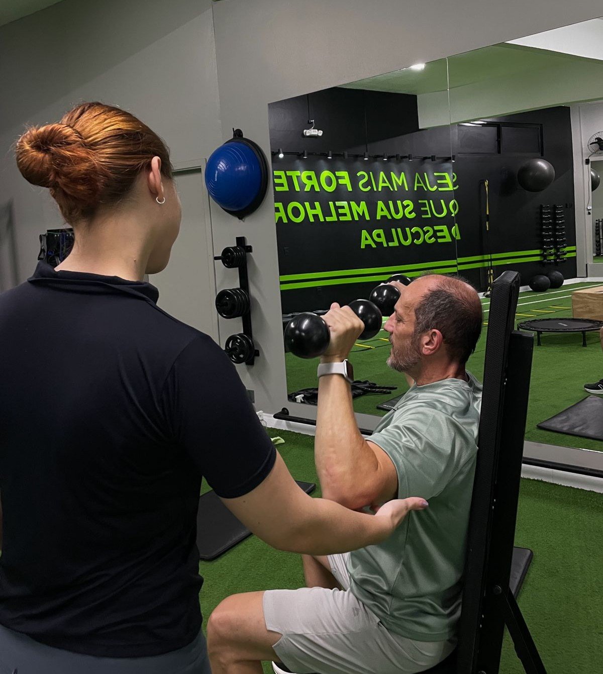 Aluno treinando no estúdio DoctorFit